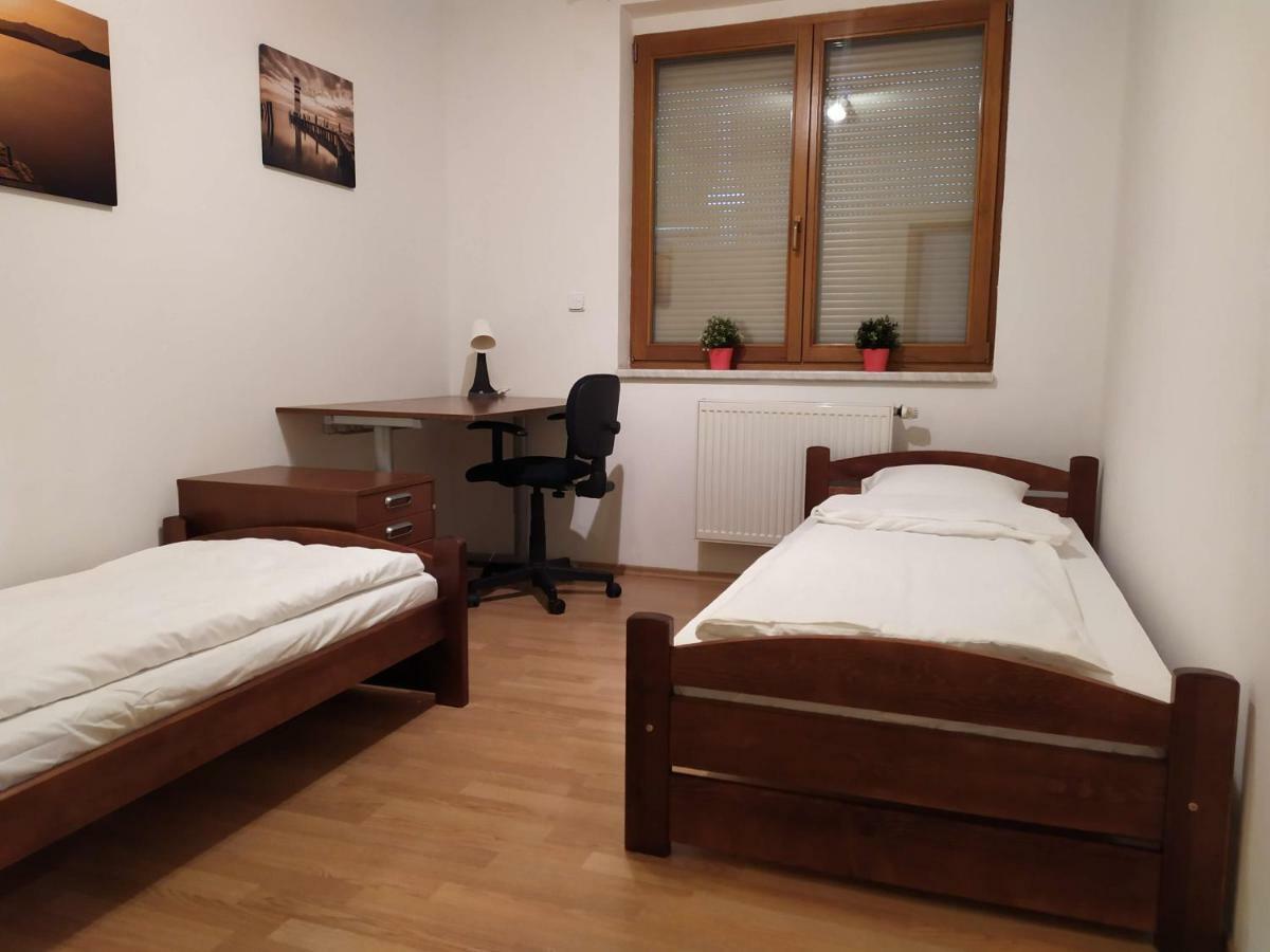 Kate & Jenny - Two-Level Apartment In The Old Town 布拉迪斯拉发 外观 照片