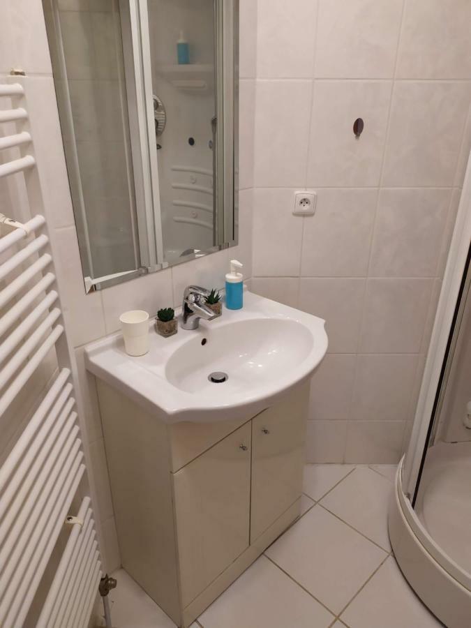 Kate & Jenny - Two-Level Apartment In The Old Town 布拉迪斯拉发 外观 照片