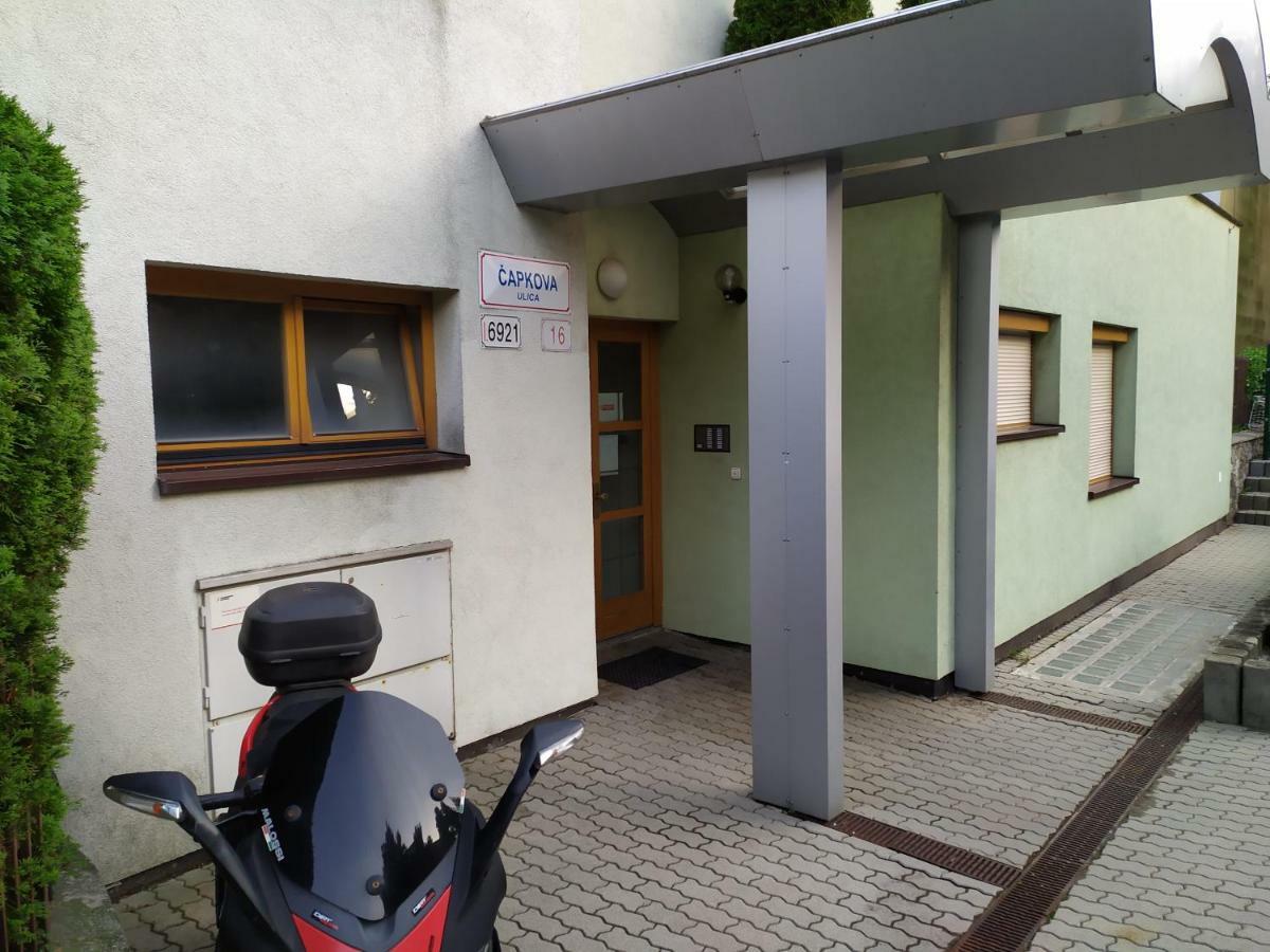 Kate & Jenny - Two-Level Apartment In The Old Town 布拉迪斯拉发 外观 照片