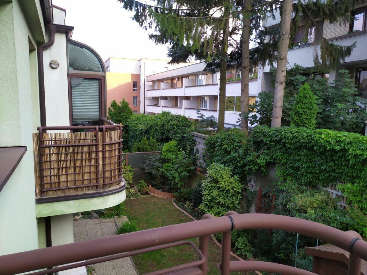 Kate & Jenny - Two-Level Apartment In The Old Town 布拉迪斯拉发 外观 照片